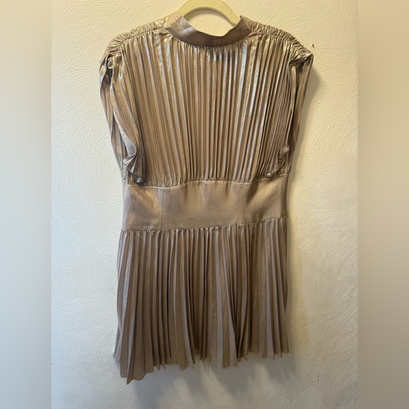Banana Republic Gold Metallic Pleated Mini Dress NWT 14 New Year’s Eve - Picture 4 of 9